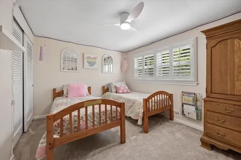 4017 Carousel Drive Northbrook IL 60062