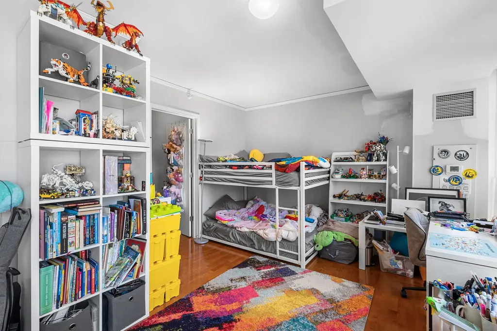 201 North Westshore Drive Chicago IL 60601