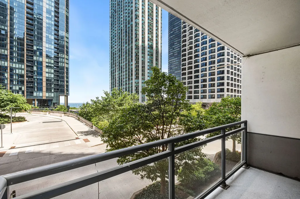 201 North Westshore Drive Chicago IL 60601