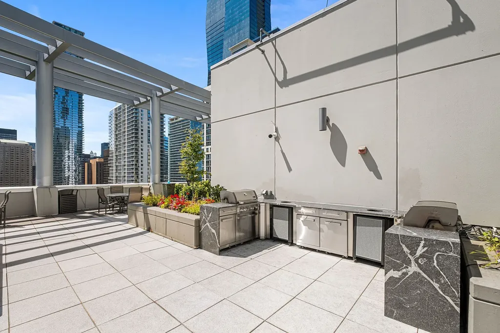 201 North Westshore Drive Chicago IL 60601