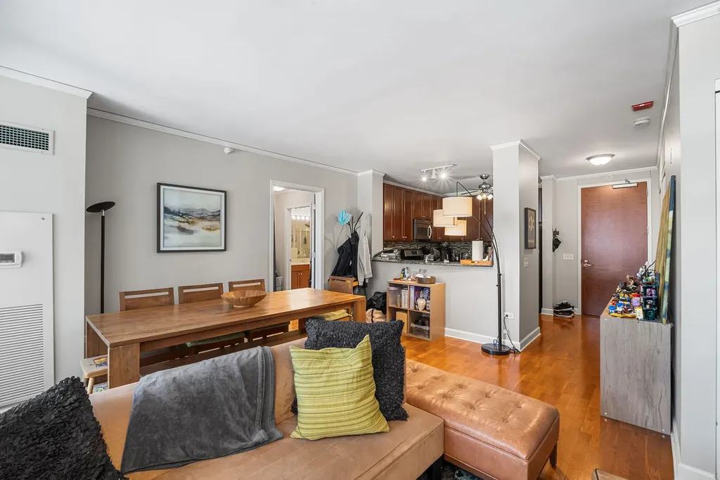 201 North Westshore Drive Chicago IL 60601