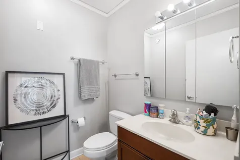 201 North Westshore Drive Chicago IL 60601