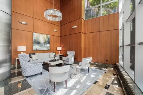 201 North Westshore Drive Chicago IL 60601