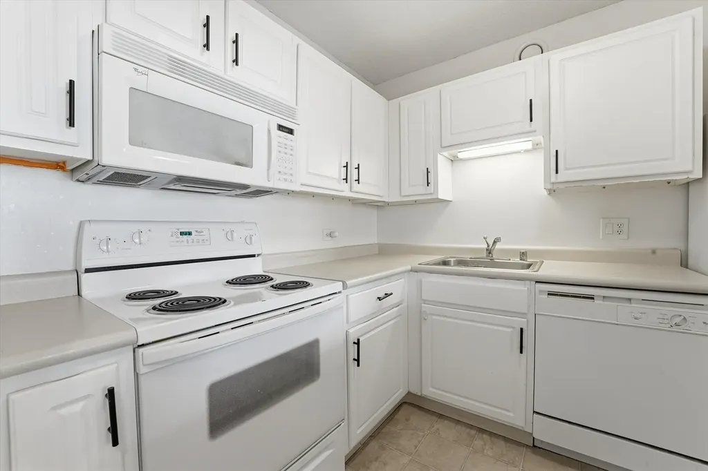10 East Ontario Street Chicago IL 60611