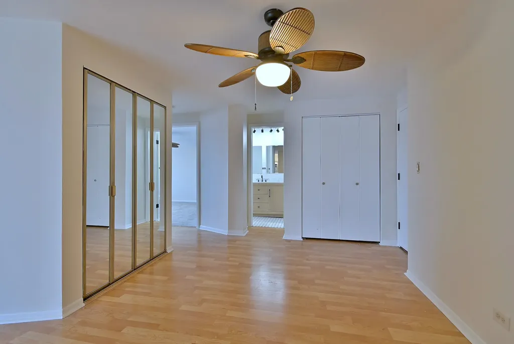 2333 North Neva Avenue Chicago IL 60707