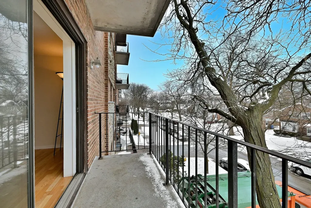 2333 North Neva Avenue Chicago IL 60707