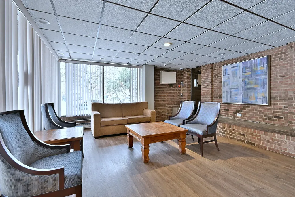 2333 North Neva Avenue Chicago IL 60707