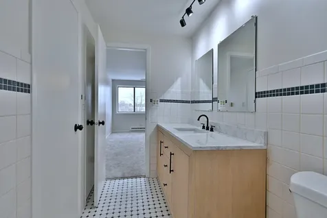 2333 North Neva Avenue Chicago IL 60707