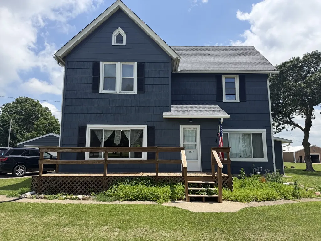 2527 South Union Road Polo IL 61064