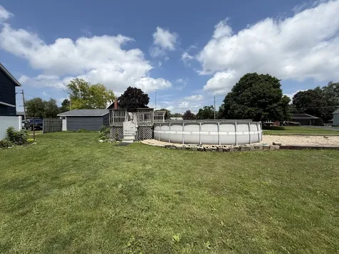 2527 South Union Road Polo IL 61064