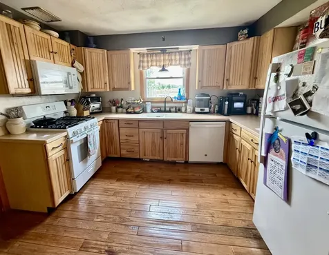 2527 South Union Road Polo IL 61064