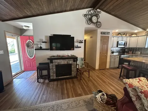 11 Timberlane Drive Putnam IL 61560
