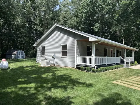 11 Timberlane Drive Putnam IL 61560