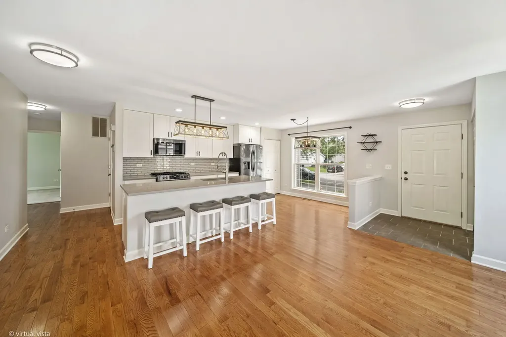 5517 Steamboat Circle Plainfield IL 60586