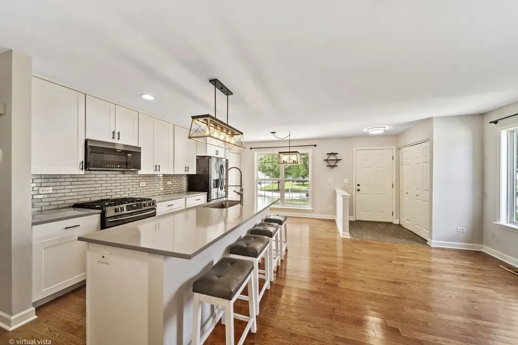 5517 Steamboat Circle Plainfield IL 60586