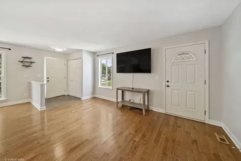 5517 Steamboat Circle Plainfield IL 60586