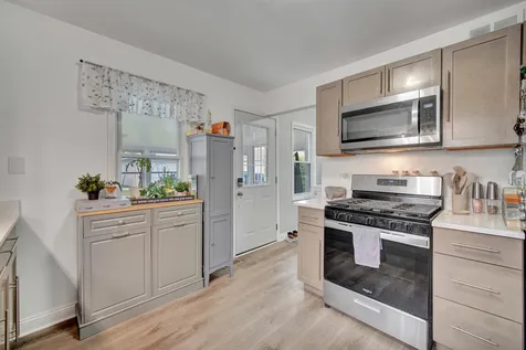 7022 West 114th Place Worth IL 60482