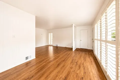 408 South Albert Street Mount Prospect IL 60056