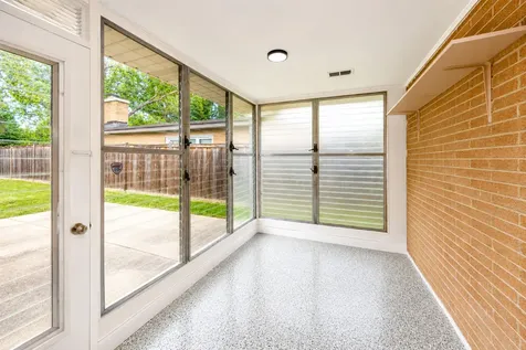 408 South Albert Street Mount Prospect IL 60056
