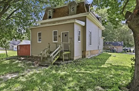 711 5TH Avenue Sterling IL 61081