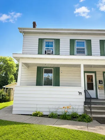 418 N 4th Street Dekalb IL 60115