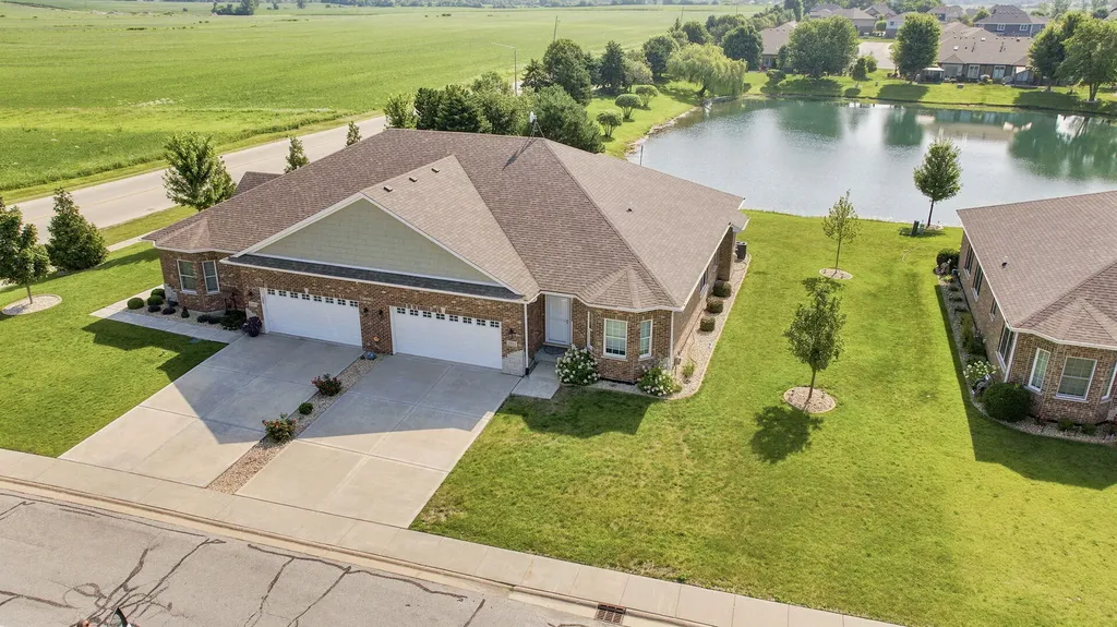 23911 South Fugett Drive Manhattan IL 60442