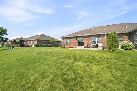 23911 South Fugett Drive Manhattan IL 60442