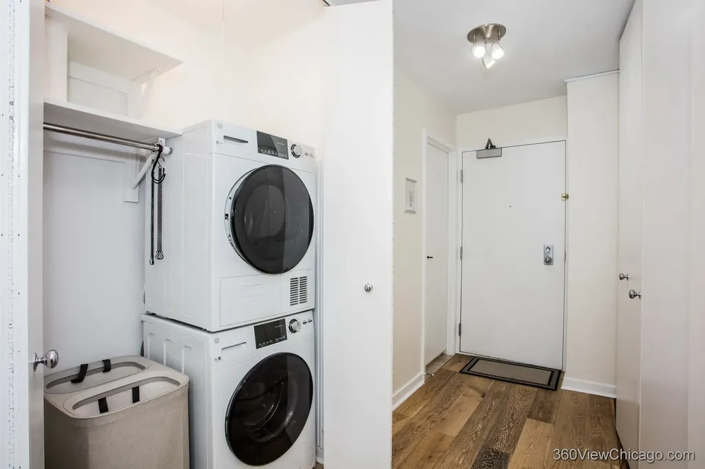 155 North Harbor Drive Chicago IL 60601