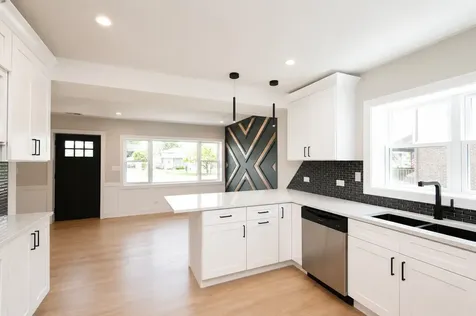 9316 Sayre Avenue Oak Lawn IL 60453