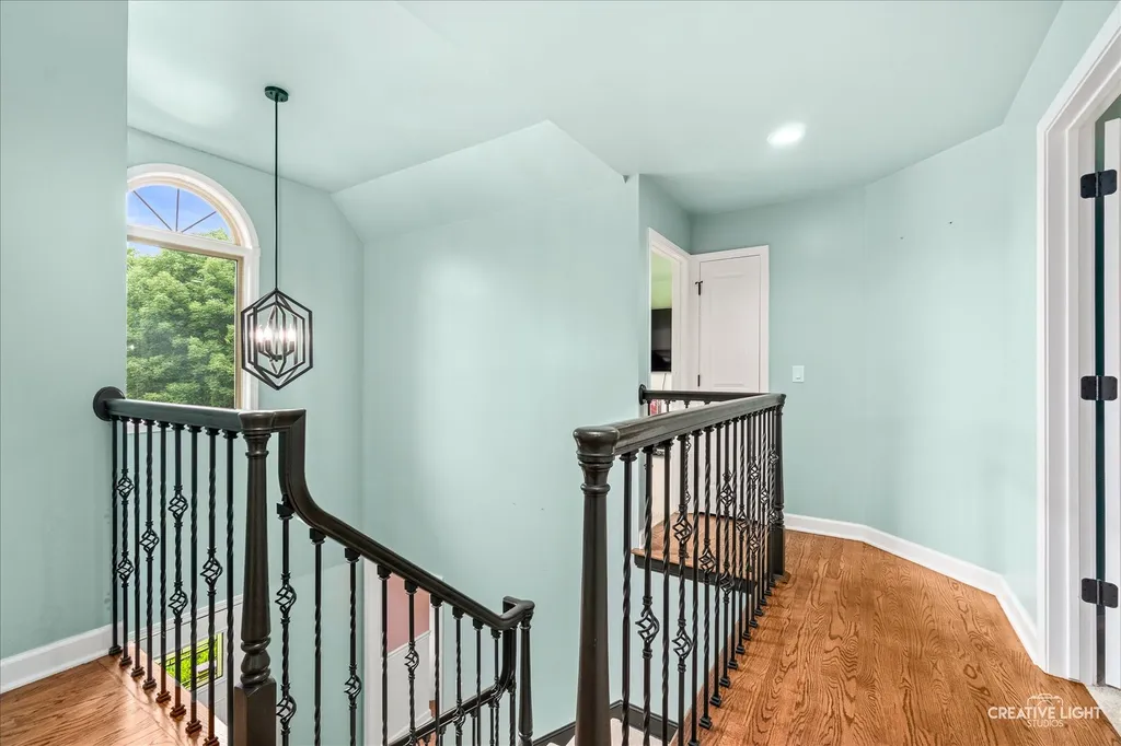 5024 Coneflower Drive Naperville IL 60564