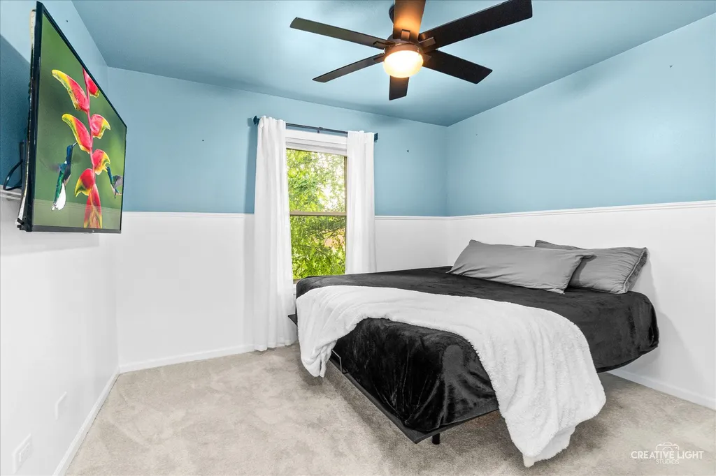 5024 Coneflower Drive Naperville IL 60564