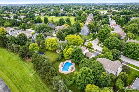 5024 Coneflower Drive Naperville IL 60564