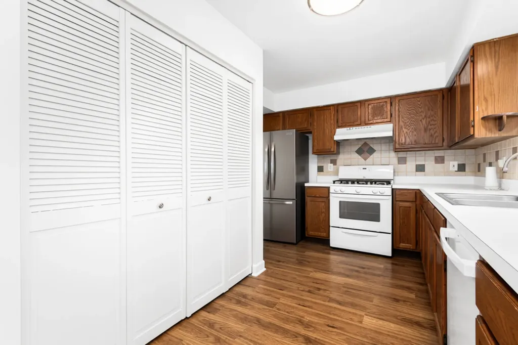 13656 South Jonesport Circle Plainfield IL 60544
