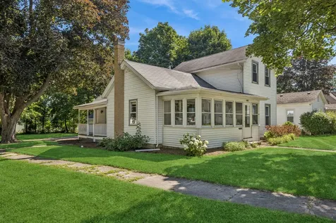 802 East Washington Street Marengo IL 60152