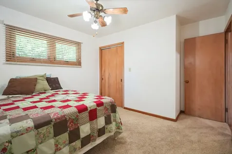 1905 4TH Street A Street East Moline IL 61244