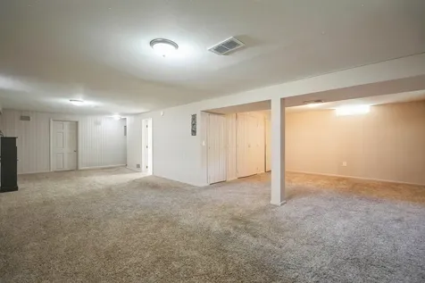 1905 4TH Street A Street East Moline IL 61244