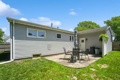 1905 4TH Street A Street East Moline IL 61244