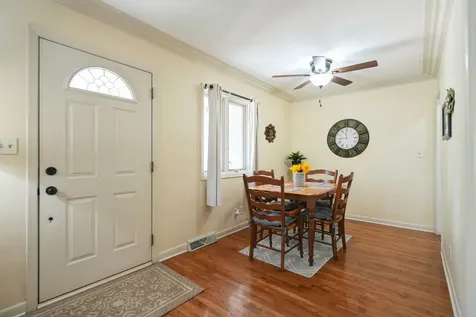 1905 4TH Street A Street East Moline IL 61244