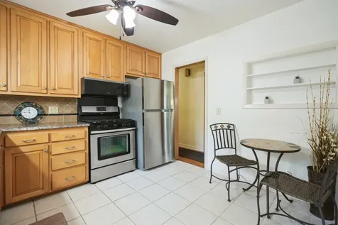 1905 4TH Street A Street East Moline IL 61244