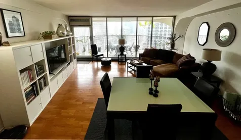 300 North State Street Chicago IL 60654