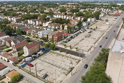 2849-3139 West 51st Street Chicago IL 60632