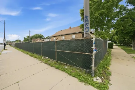 2849-3139 West 51st Street Chicago IL 60632