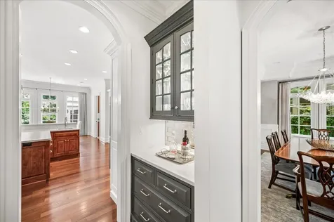 654 Pine Street Winnetka IL 60093