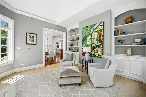 654 Pine Street Winnetka IL 60093