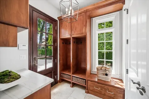 654 Pine Street Winnetka IL 60093