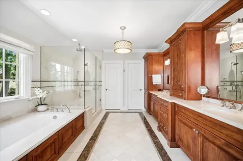 654 Pine Street Winnetka IL 60093