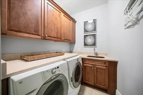 654 Pine Street Winnetka IL 60093