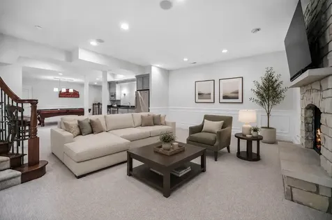654 Pine Street Winnetka IL 60093