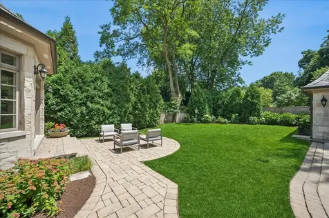654 Pine Street Winnetka IL 60093