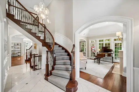 654 Pine Street Winnetka IL 60093